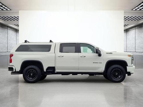 Summit White 2020 Chevrolet Silverado 2500 HIGH COUNTRY