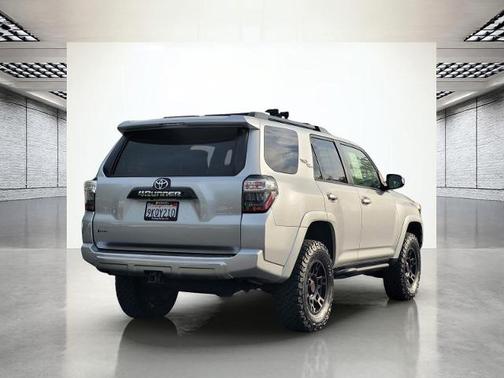 Classic Silver Metallic 2021 Toyota 4Runner TRD OFF ROAD