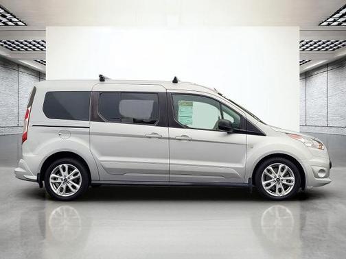 2017 Ford Transit Connect XLT