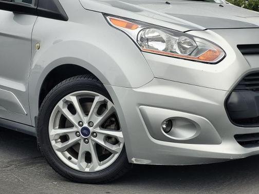 2017 Ford Transit Connect XLT