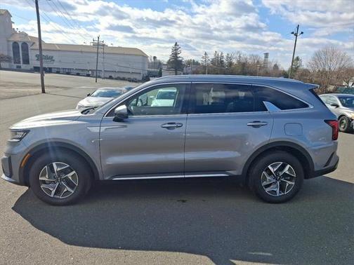2022 Kia Sorento Hybrid S
