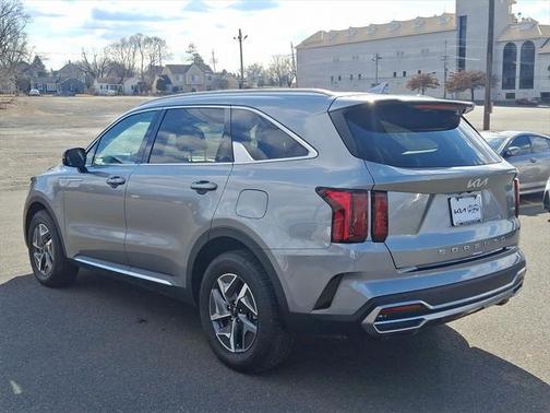 2022 Kia Sorento Hybrid S