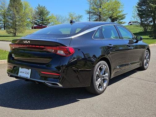 2023 Kia K5 EX