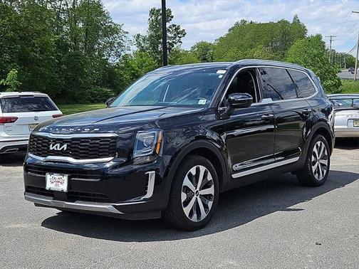 2022 Kia Telluride S