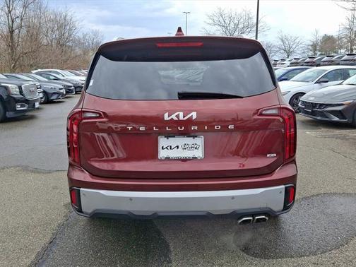 2023 Kia Telluride S