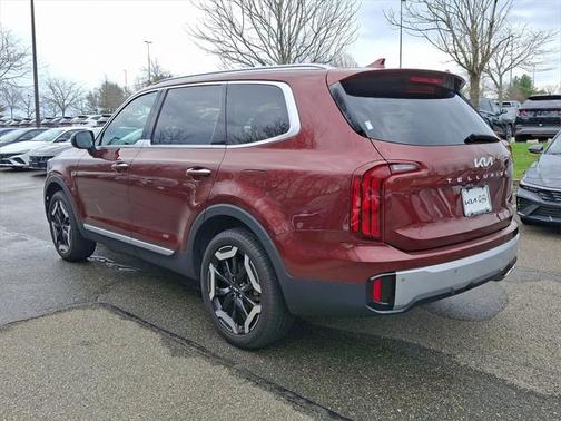2023 Kia Telluride S