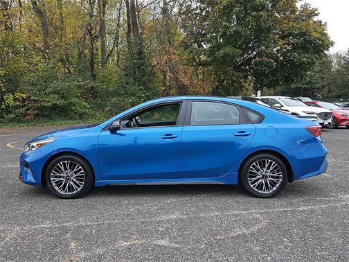 2023 Kia Forte GT-Line
