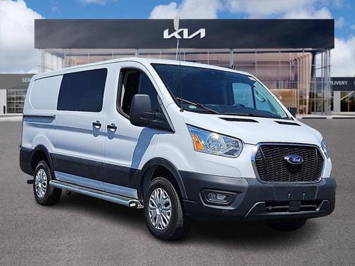 2022 Ford Transit-250 Base