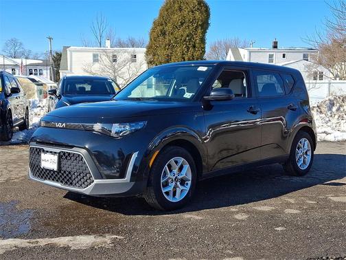 2023 Kia Soul LX