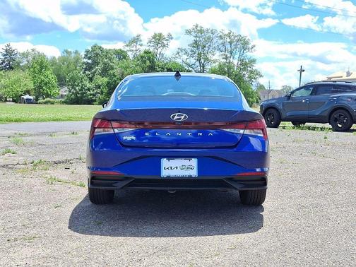 Intense Blue 2023 Hyundai ELANTRA SEL