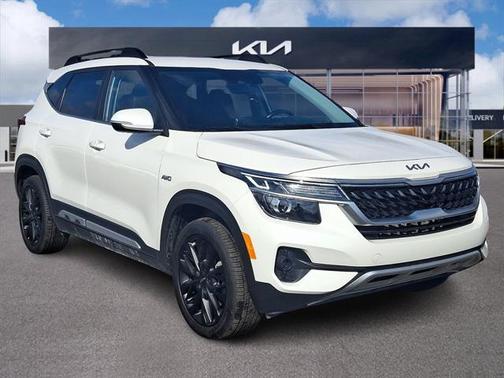 2023 Kia Seltos Nightfall Edition