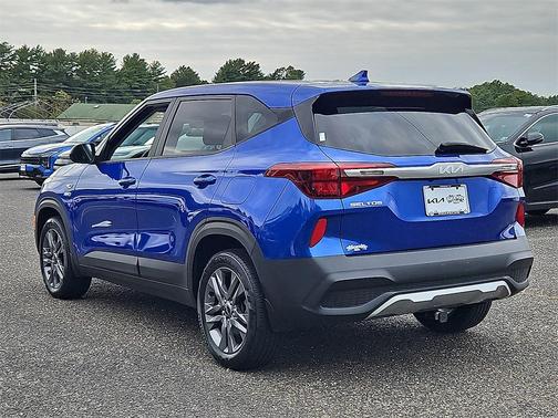 2023 Kia Seltos LX