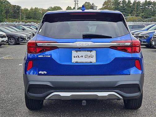 2023 Kia Seltos LX