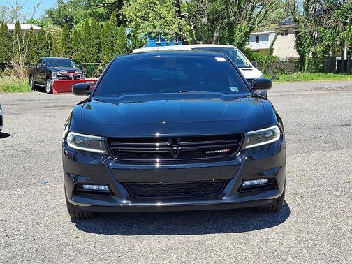Pitch Black Clearcoat 2023 Dodge Charger SXT