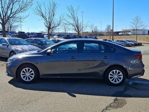 2024 Kia Forte LX