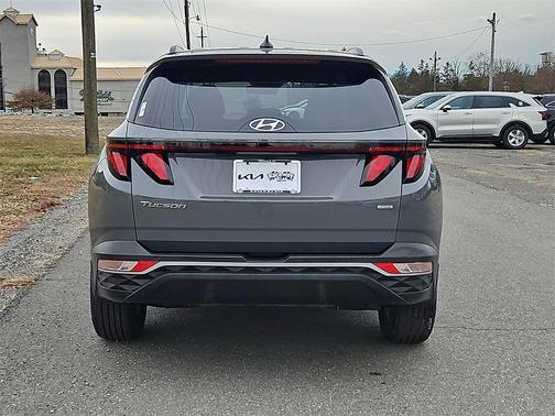 2024 Hyundai TUCSON SEL