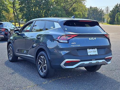 2023 Kia Sportage Hybrid LX
