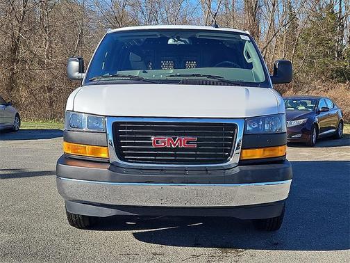 2024 GMC Savana 2500 Work Van