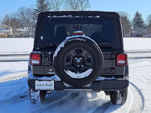 2022 Jeep Wrangler Sport