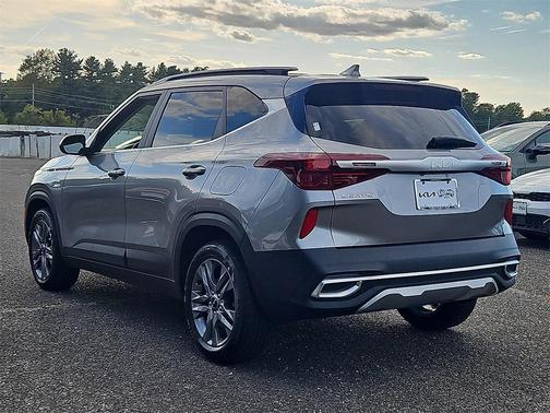 2023 Kia Seltos S