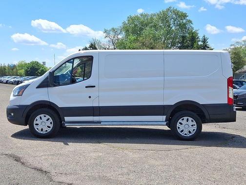 Oxford White 2024 Ford Transit-250 Base