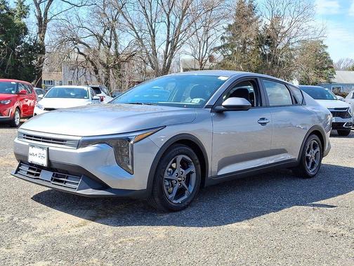 Steel Gray 2025 Kia K4 LXS