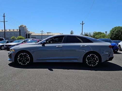 2022 Kia K5 GT-Line