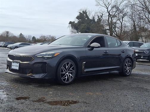 2022 Kia Stinger GT-Line