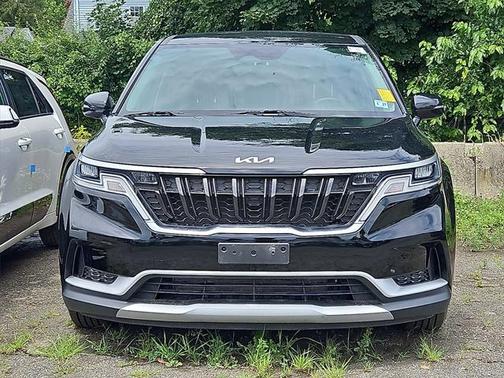 2022 Kia Carnival LXS