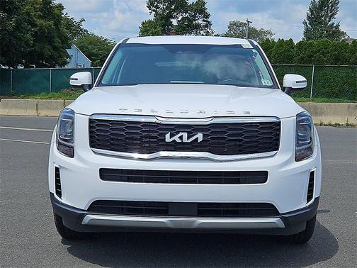 2022 Kia Telluride LX