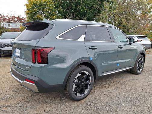 2026 Kia Sorento Hybrid EX