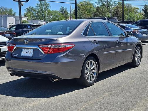 2016 Toyota Camry XLE