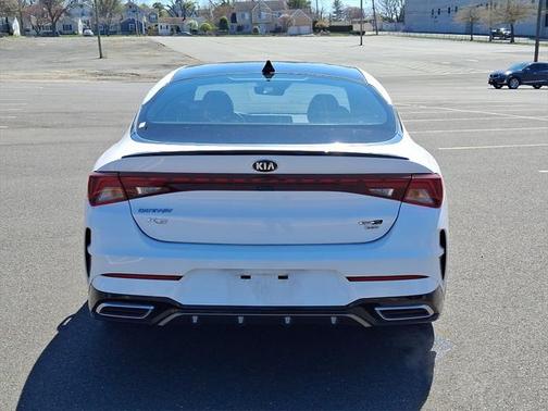 2021 Kia K5 GT-Line
