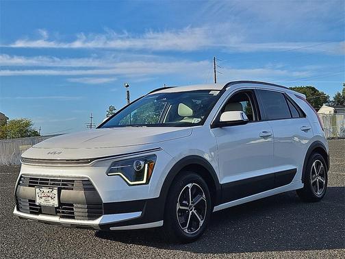 2023 Kia Niro EX