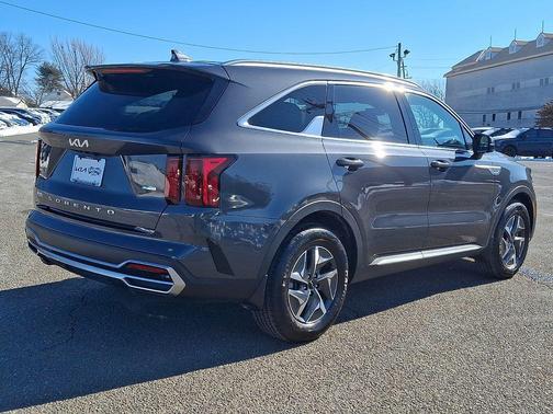 2022 Kia Sorento Hybrid S