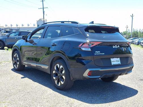 Ebony Black 2023 Kia Sportage X-Line