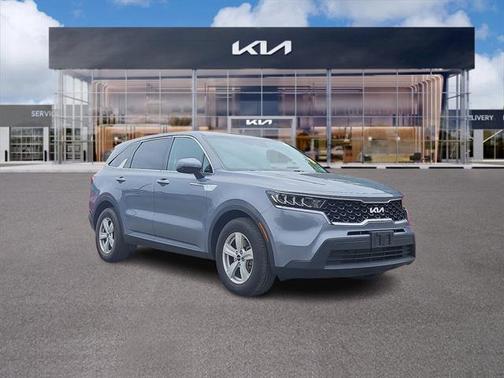 2023 Kia Sorento LX