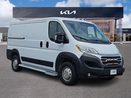 2023 RAM ProMaster 2500 Base