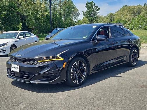 2022 Kia K5 GT-Line