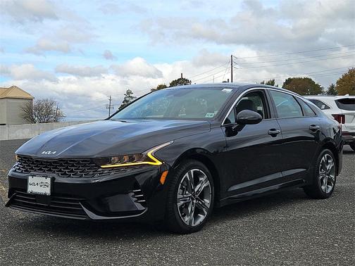 2024 Kia K5 EX