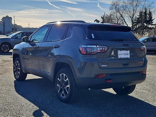 2021 Jeep Compass Trailhawk