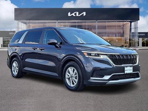 2023 Kia Carnival LX
