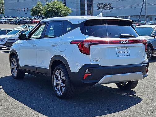 2024 Kia Seltos LX