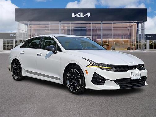 2022 Kia K5 GT-Line