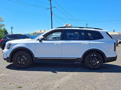Glacial White Pearl 2023 Kia Telluride SX Prestige X-Line