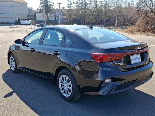2024 Kia Forte LX