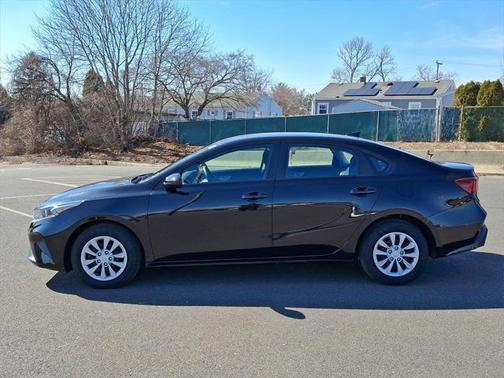 2024 Kia Forte LX