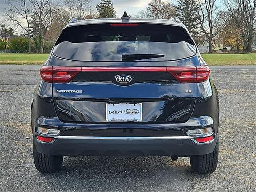 2022 Kia Sportage EX
