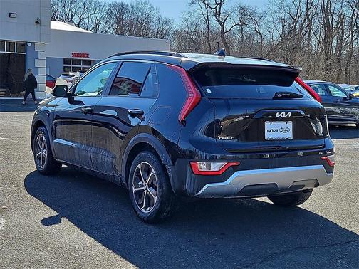2023 Kia Niro EX