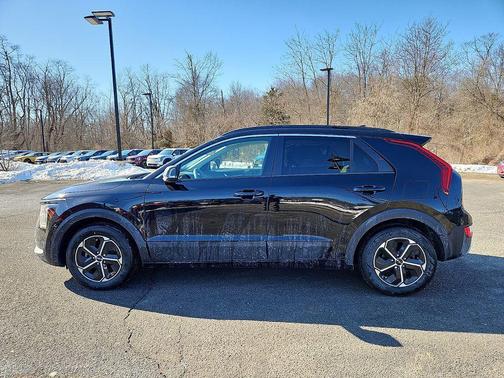 2023 Kia Niro EX